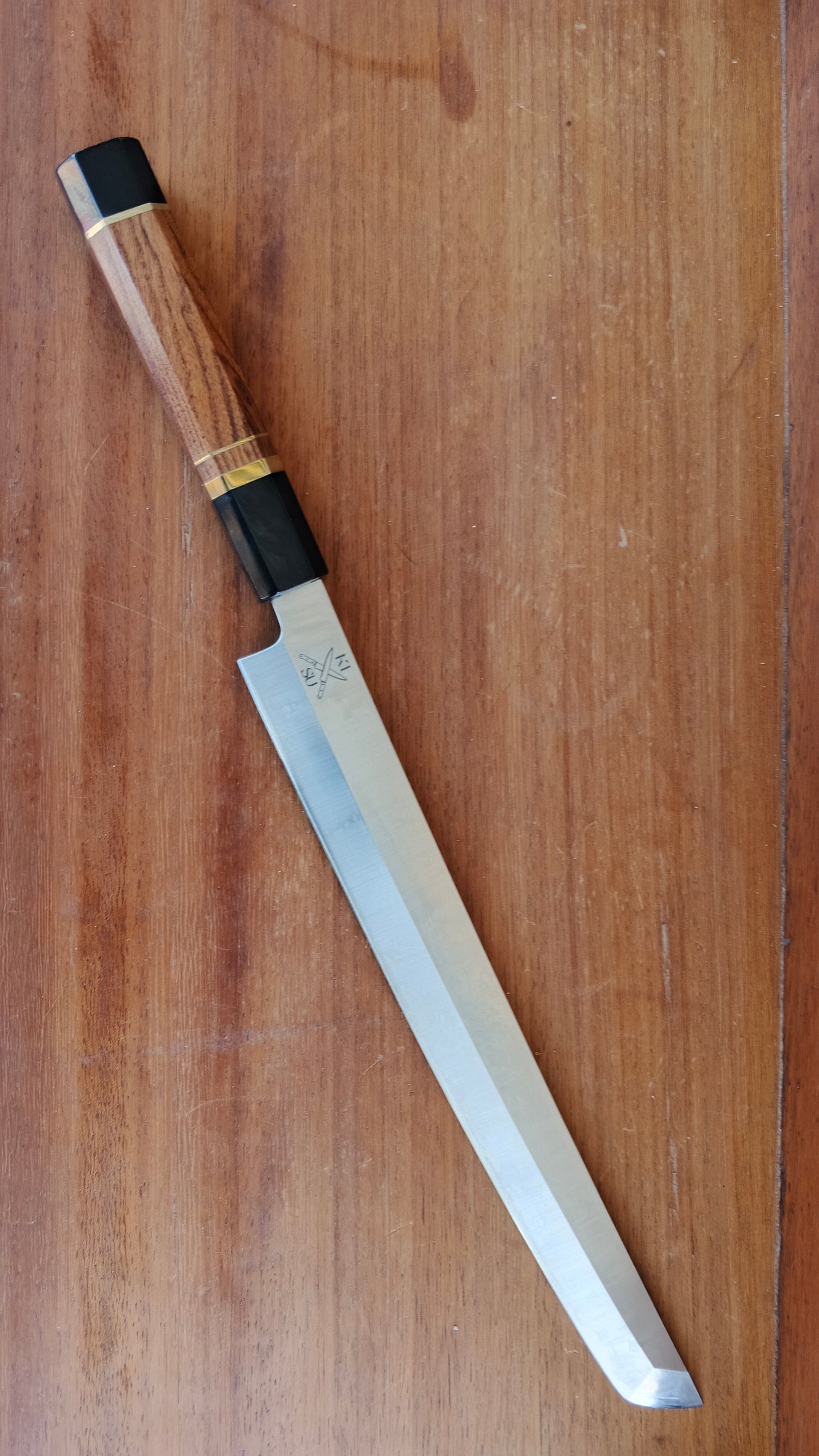 Sushi Salmon Knife - 11.6"